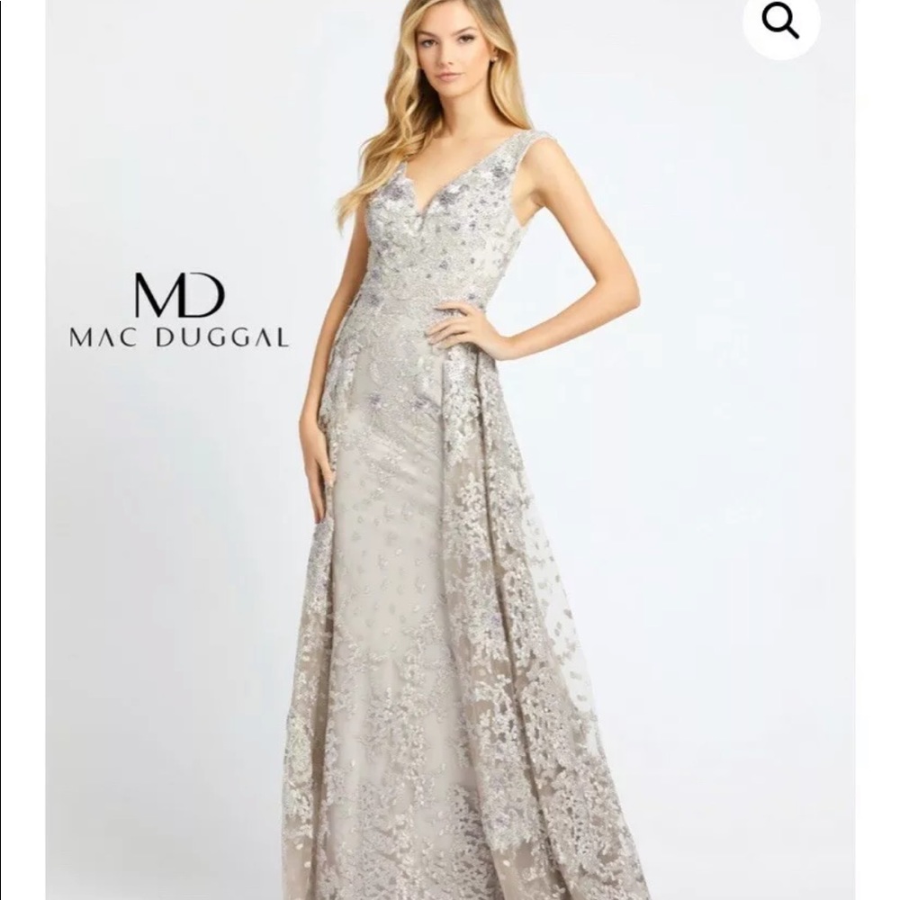 Mac Duggal Platinum beaded Dress sz 16